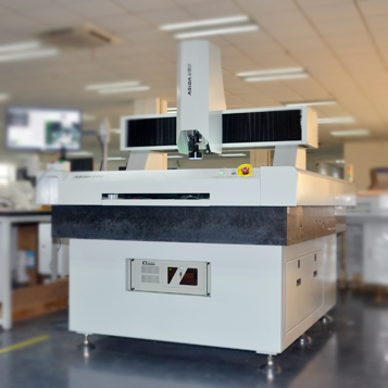 Coordinate Measuring Machine