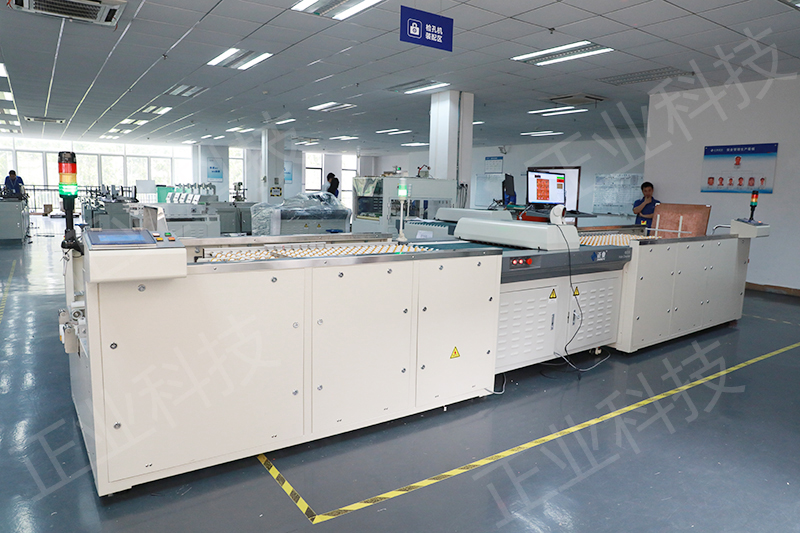 Automatic PCB hole inspection machine